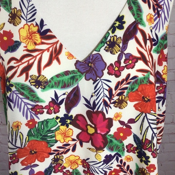 Tabitha Webb Sleeveless V-Neck Colorful Floral Fully Lined Top - Size Medium - Picture 2 of 7